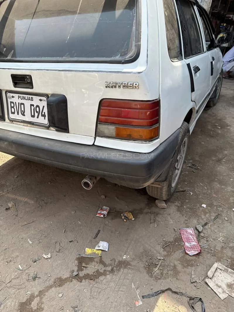 Suzuki Khyber