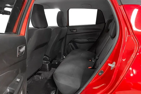 Suzuki Swift 2021 photo 3