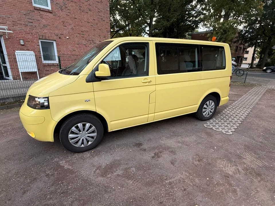 Volkswagen T5 Caravelle