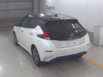 Nissan Leaf 2022 photo 4