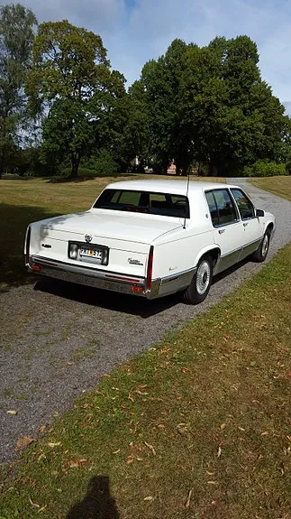Cadillac Deville