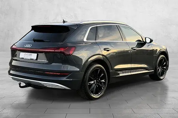 Audi E-Tron 2021 photo 5