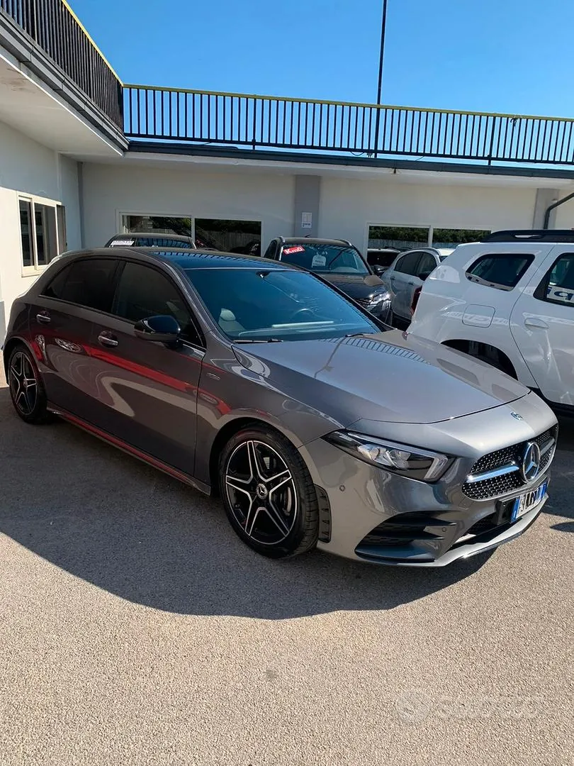 Mercedes-Benz A180 2018 photo 4