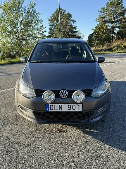 Volkswagen Polo 2011 photo 2