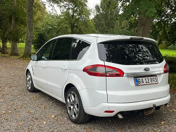 Ford S-Max 2010 photo 5
