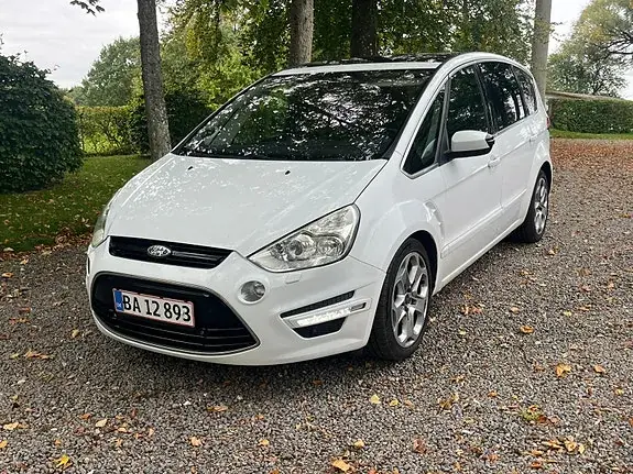 Ford S-Max 2010 photo 2