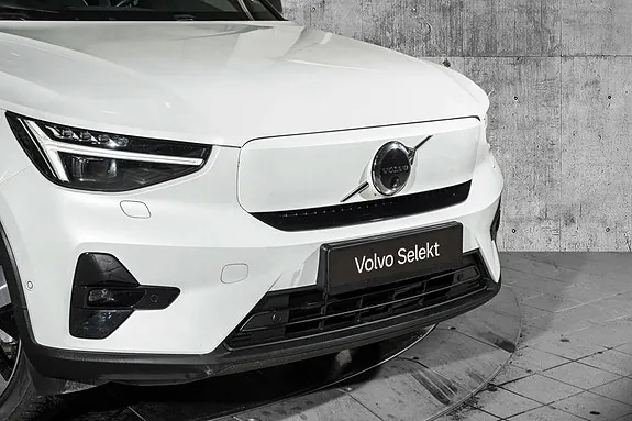 Volvo Xc40 2024 photo 2