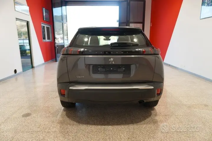 Peugeot 2008 2023 photo 5