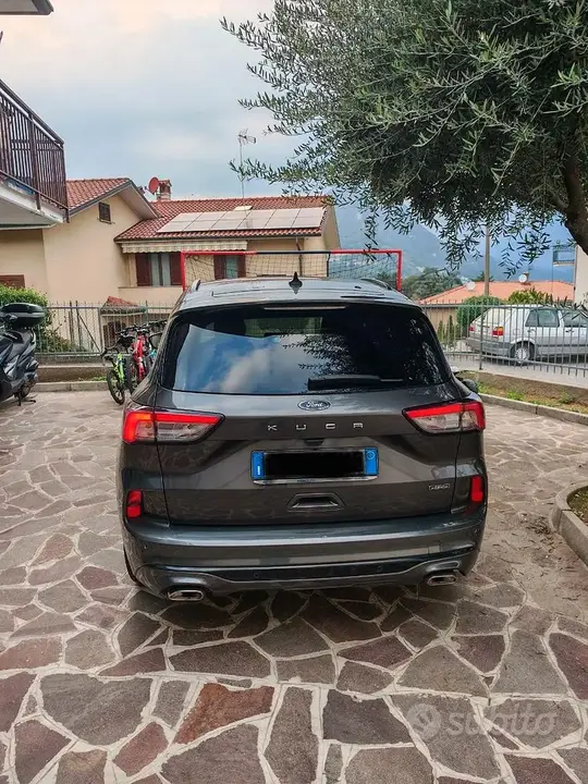 Ford Kuga 2021 photo 3