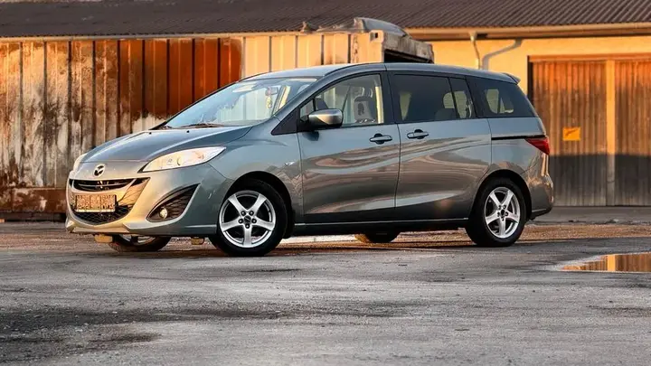 Mazda 5