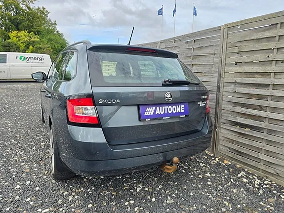 Skoda Fabia 2016 photo 3