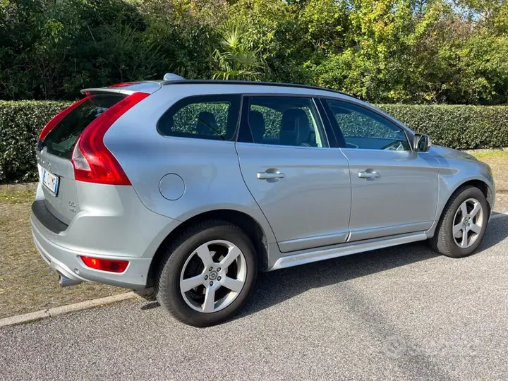Volvo Xc60 2012 photo 3