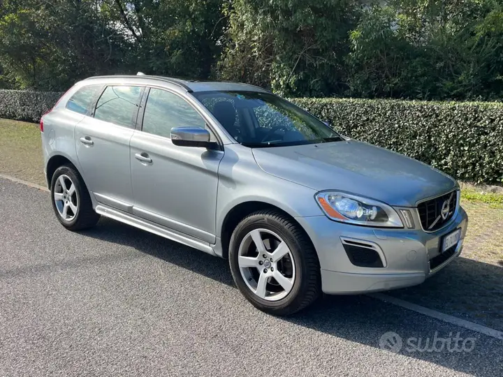 Volvo Xc60 2012 photo 2