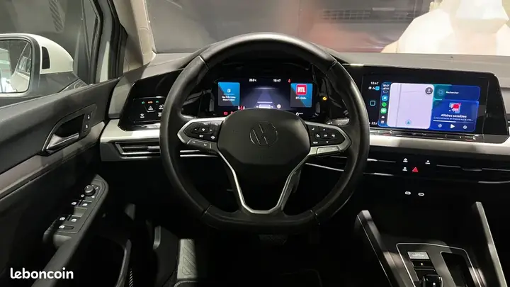 Volkswagen Golf 2023 photo 4