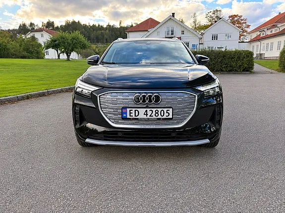 Audi Q4 E-Tron 2022 photo 3