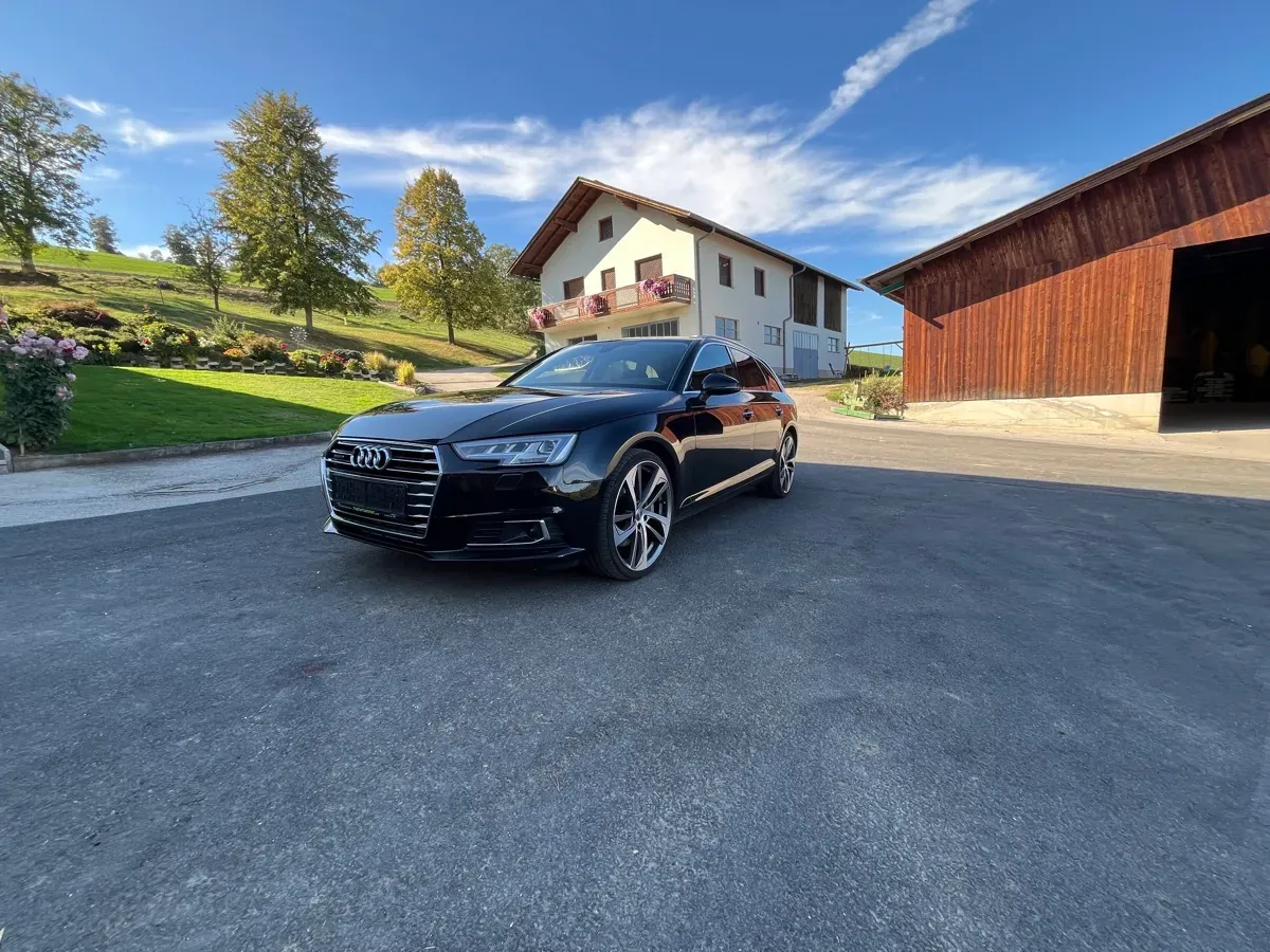 Audi A4 2016 photo 2