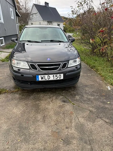 Saab 9-3 2005 photo 2