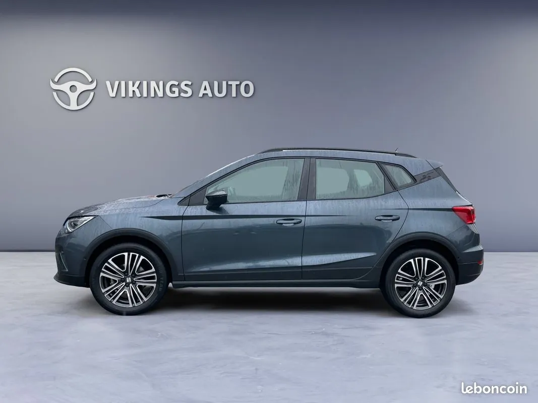 Seat Arona 2025 photo 2