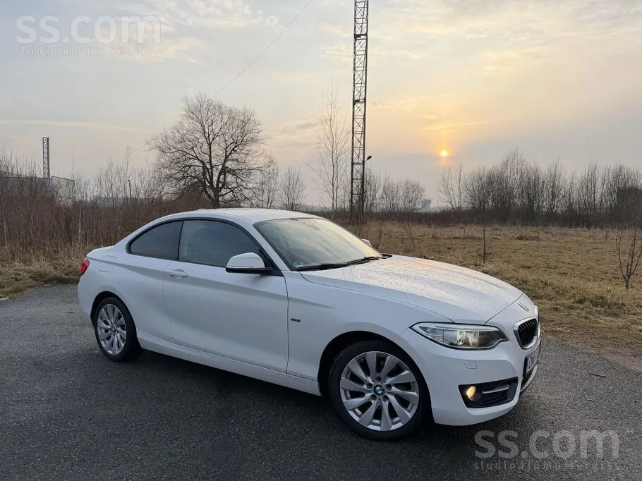 BMW 220 2015 photo 2