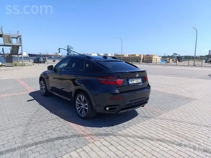 BMW X6