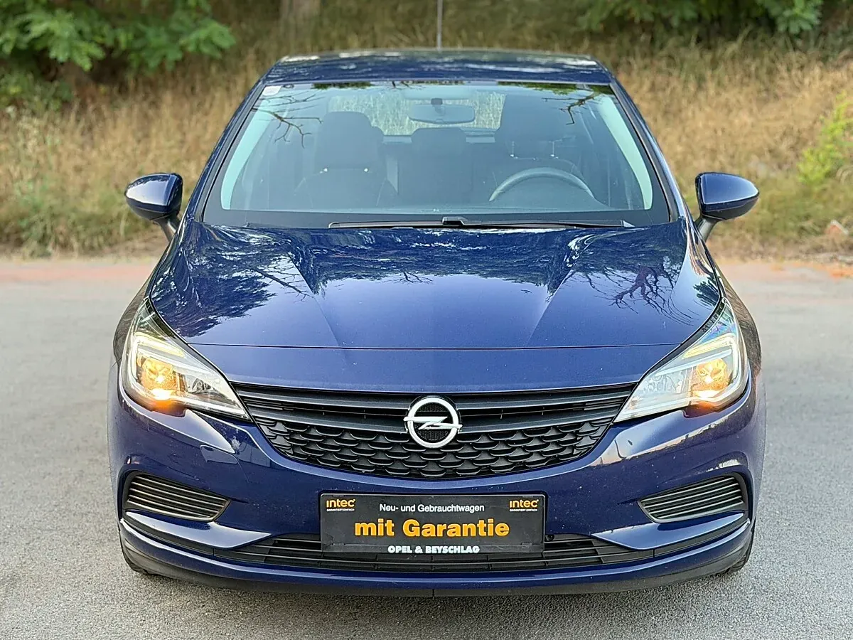 Opel Astra 2017 photo 3