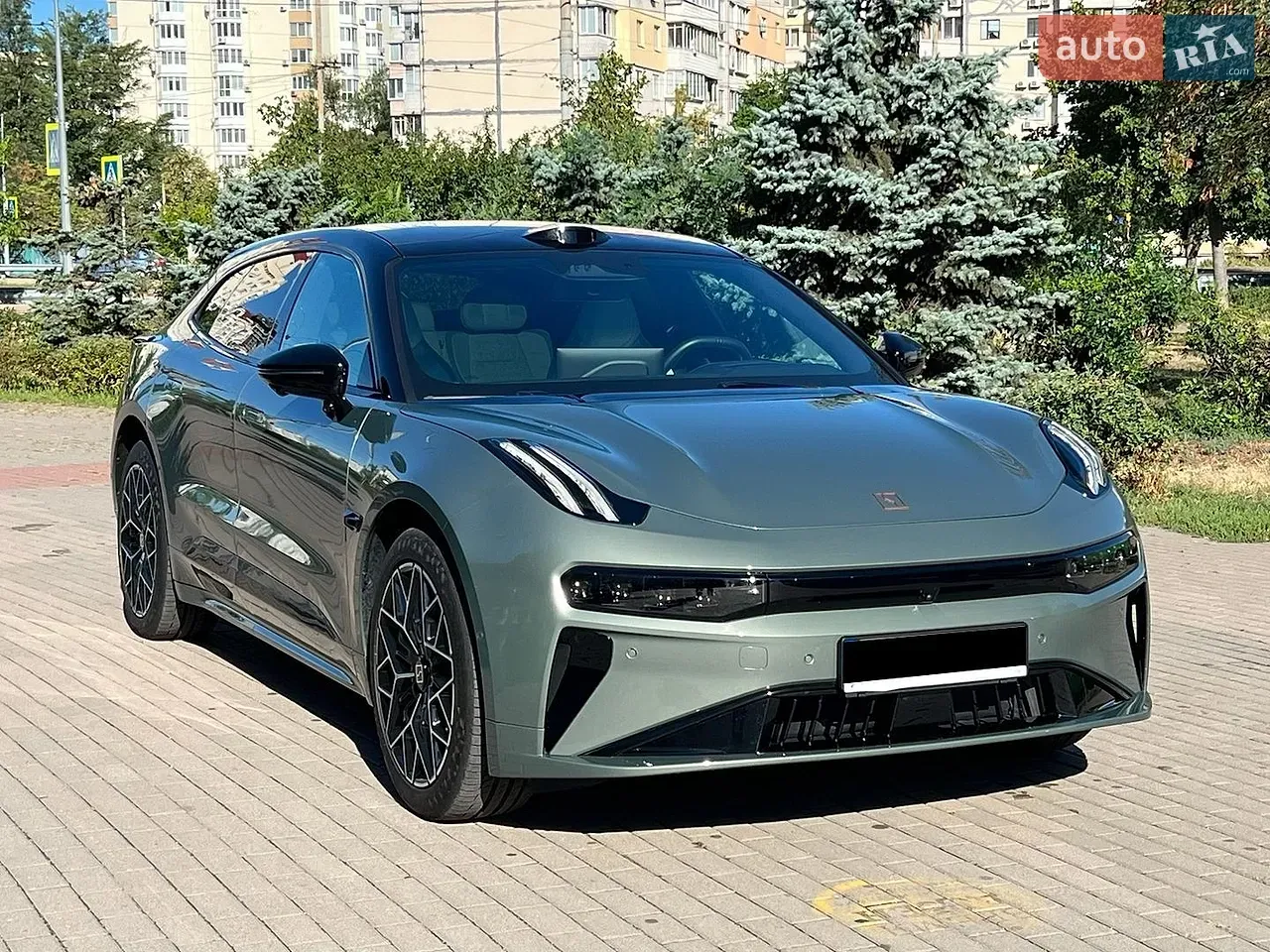 Zeekr 001