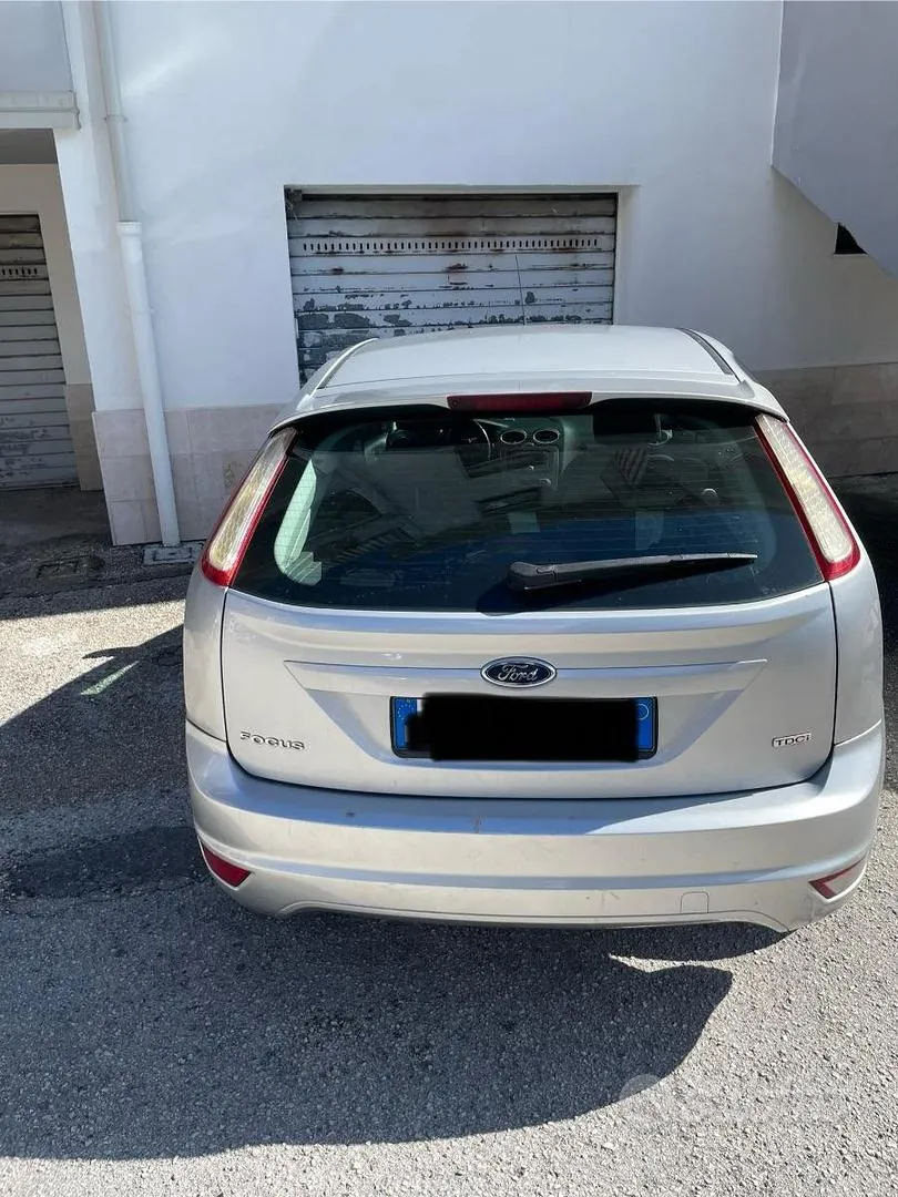 Ford Focus 2011 photo 4