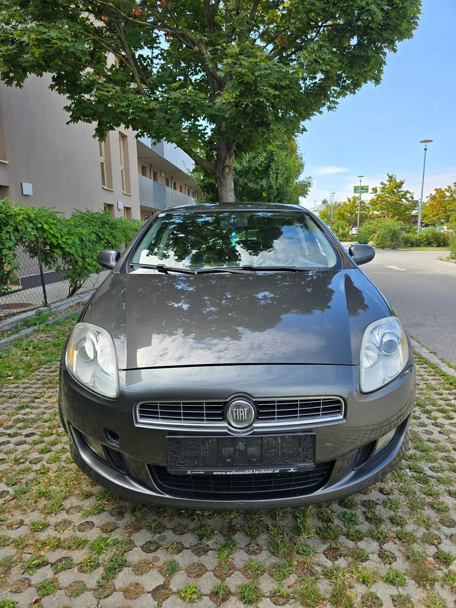 Fiat Bravo 2009 photo 2