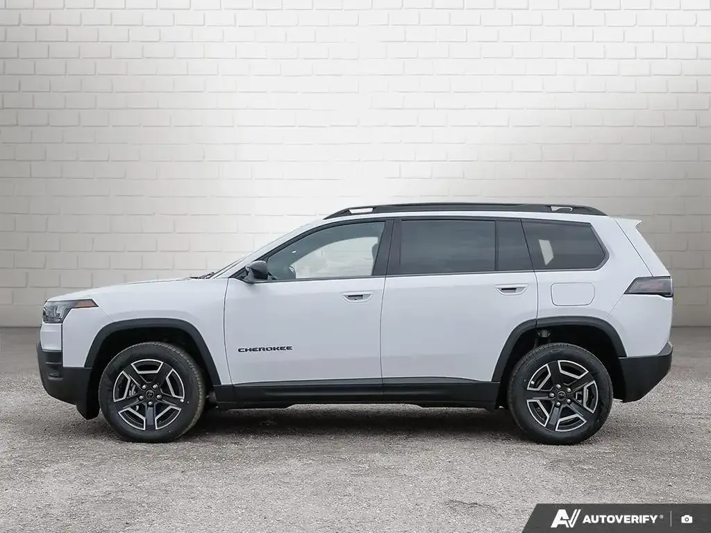 Jeep Cherokee 2026 photo 3