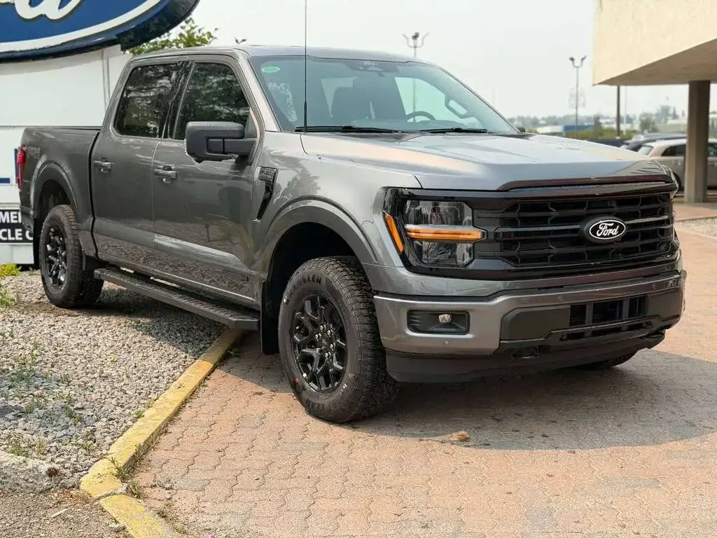 Ford F-150 2026 photo 2