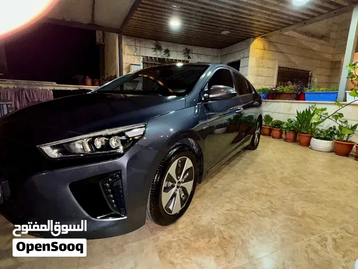 Hyundai Ioniq 2019 photo 2