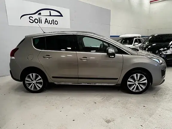 Peugeot 3008 2016 photo 5
