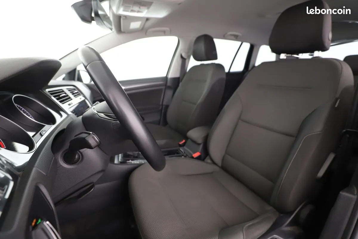 Volkswagen Golf 2018 photo 5