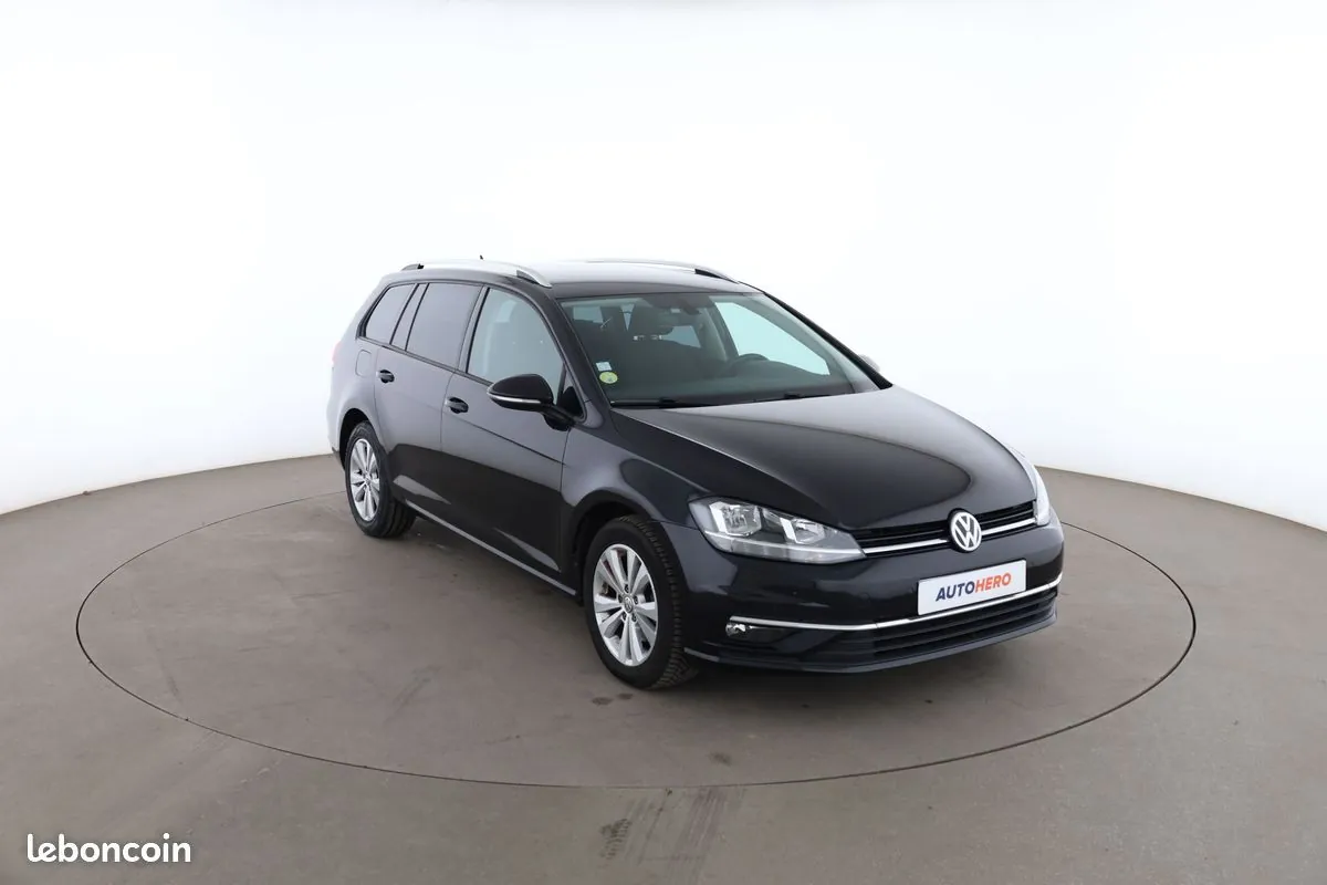 Volkswagen Golf 2018 photo 4