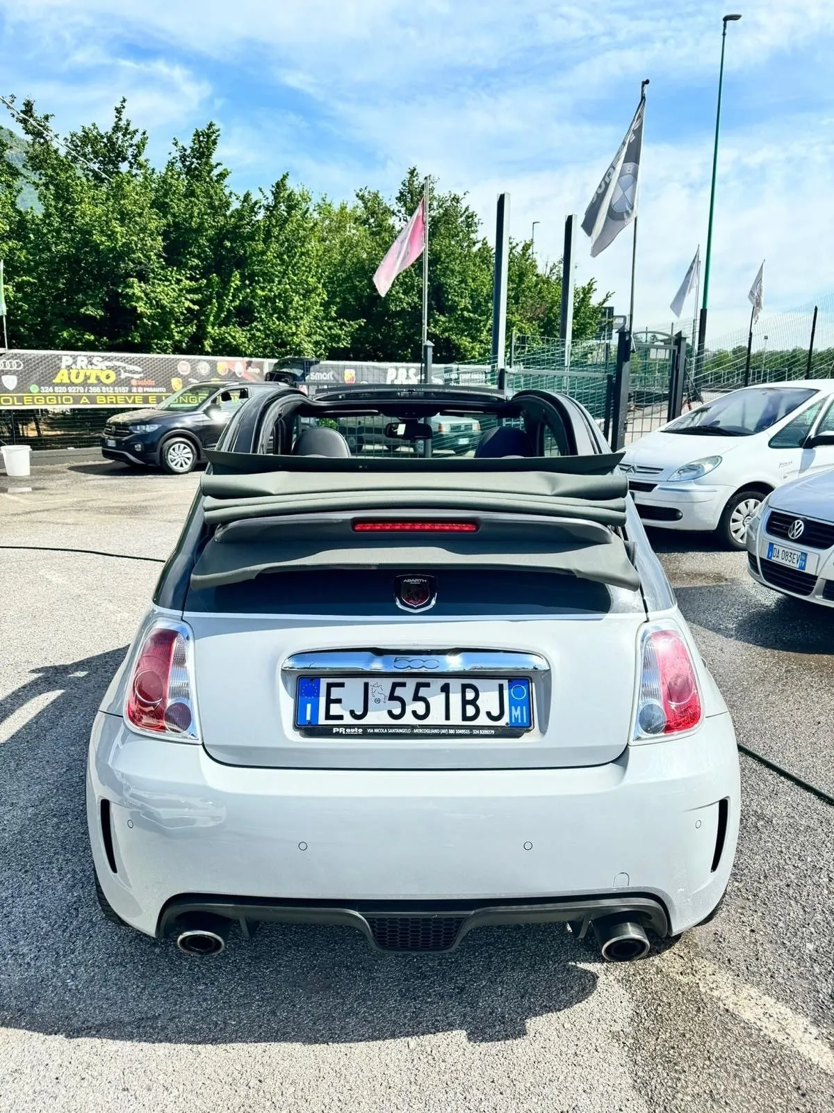 Abarth 500 2011 photo 2