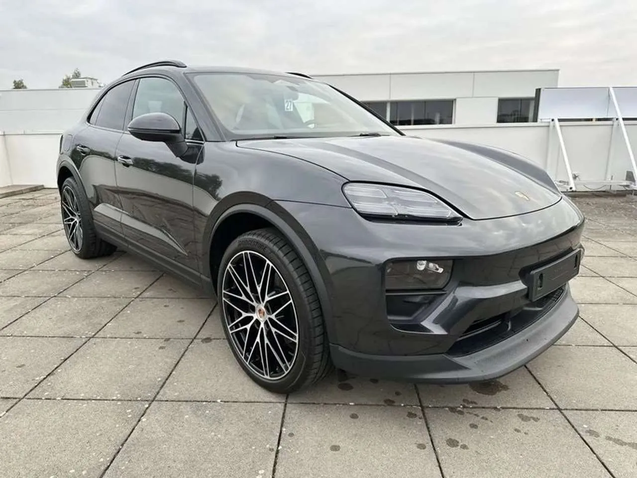 Porsche Macan 2024 photo 2