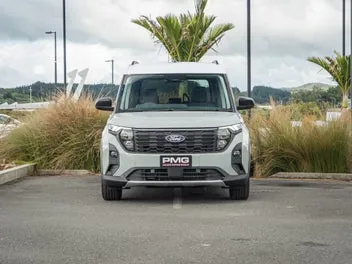 Ford Transit 2025 photo 5