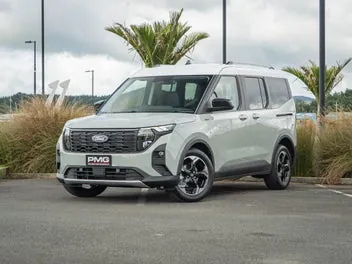 Ford Transit 2025 photo 2