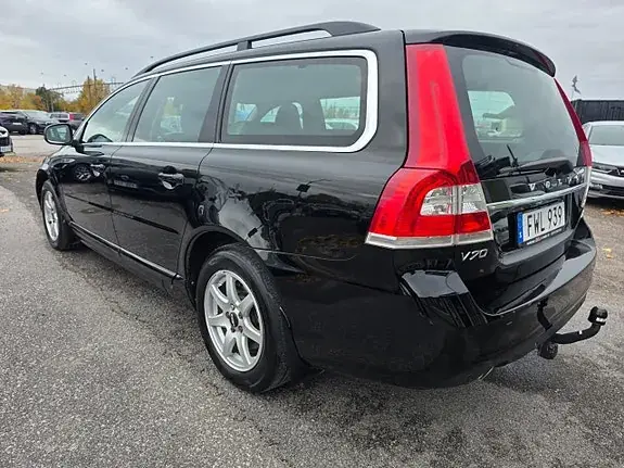 Volvo V70 2016 photo 2