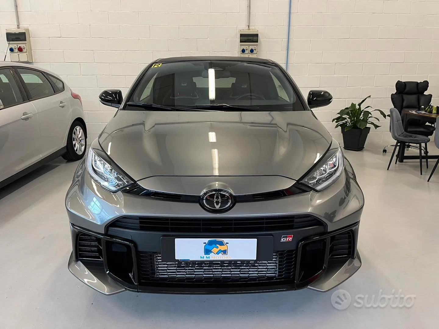 Toyota Yaris 2024 photo 2