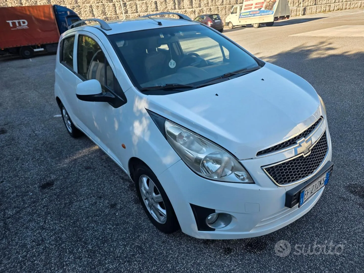 Chevrolet Spark 2011 photo 3
