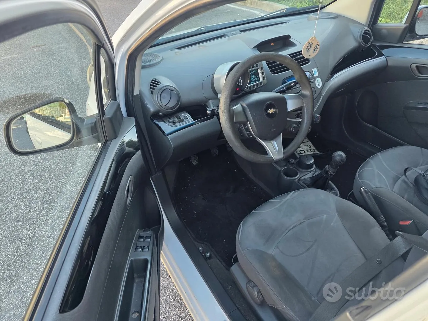 Chevrolet Spark 2011 photo 5