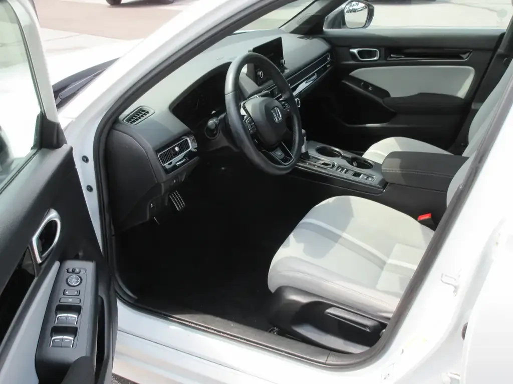 Honda Civic 2026 photo 3