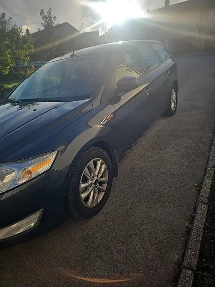 Ford Mondeo 2010 photo 2
