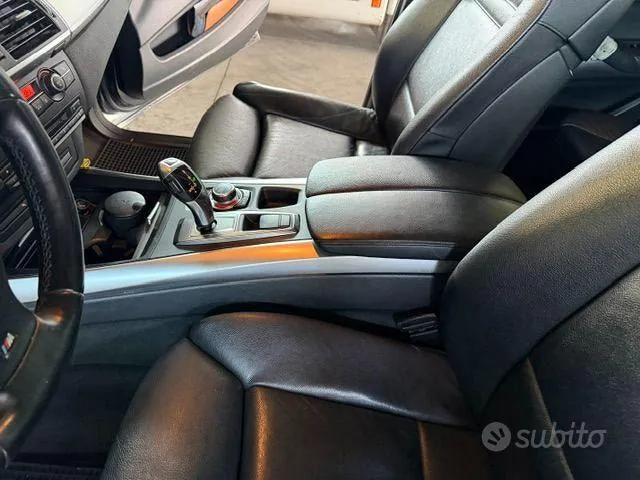 BMW X5 2011 photo 4