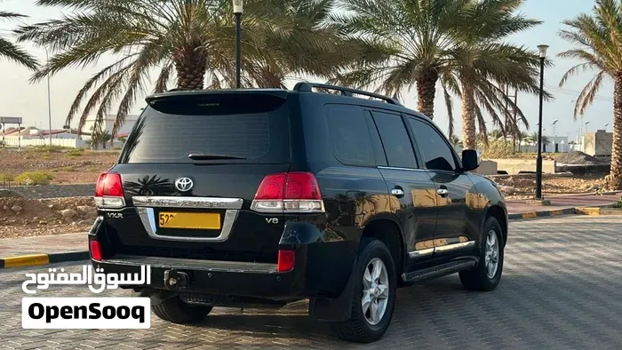 Toyota Land Cruiser 2009 photo 3