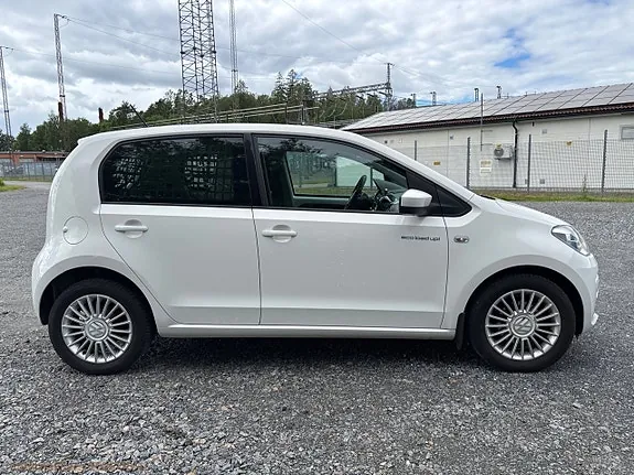 Volkswagen Up 2016 photo 5