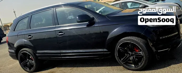 Audi Q7 2010 photo 3