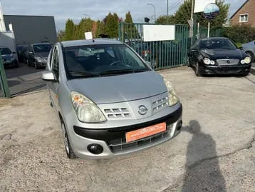 Nissan Pixo