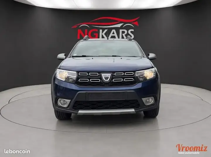 Dacia Sandero 2018 photo 2